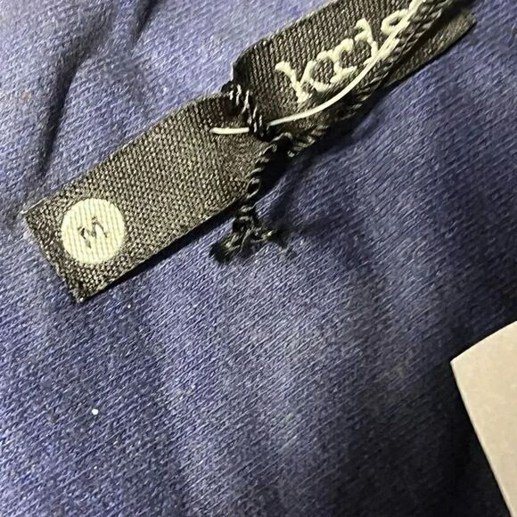 NWT women’s KRISA X REVOLVE Colorblock Sheath blank & navy coated Dress medium - Picture 6 of 9